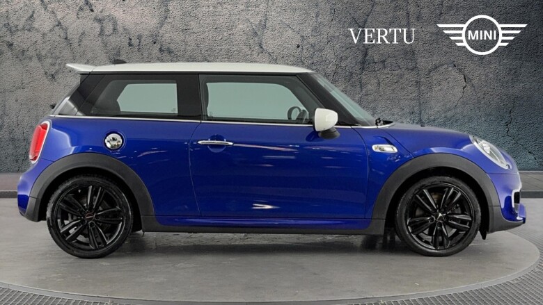 MINI Hatchback 2.0 Cooper S Sport II 3dr Petrol Hatchback